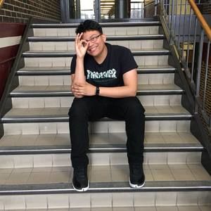 Meet your Posher, Marc